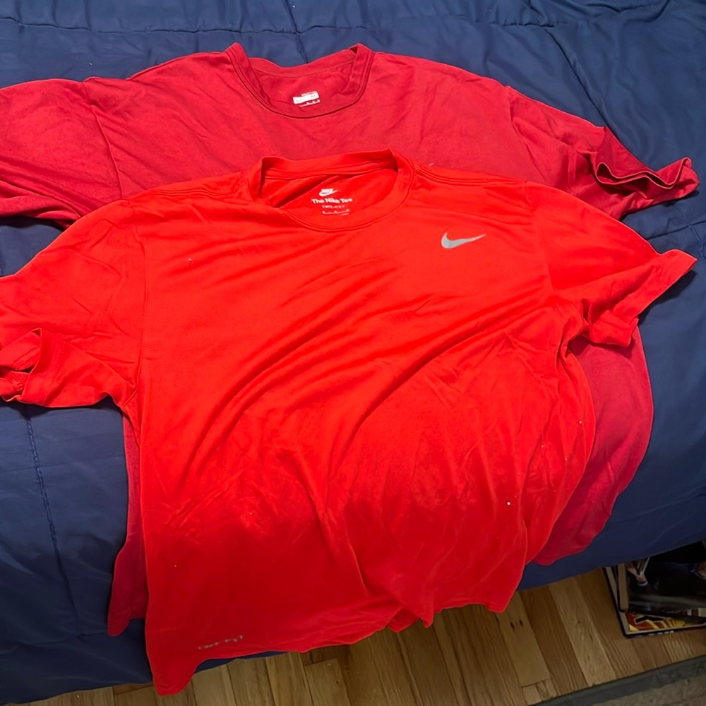 Mens Nike Tshirts in 2 pack bundle